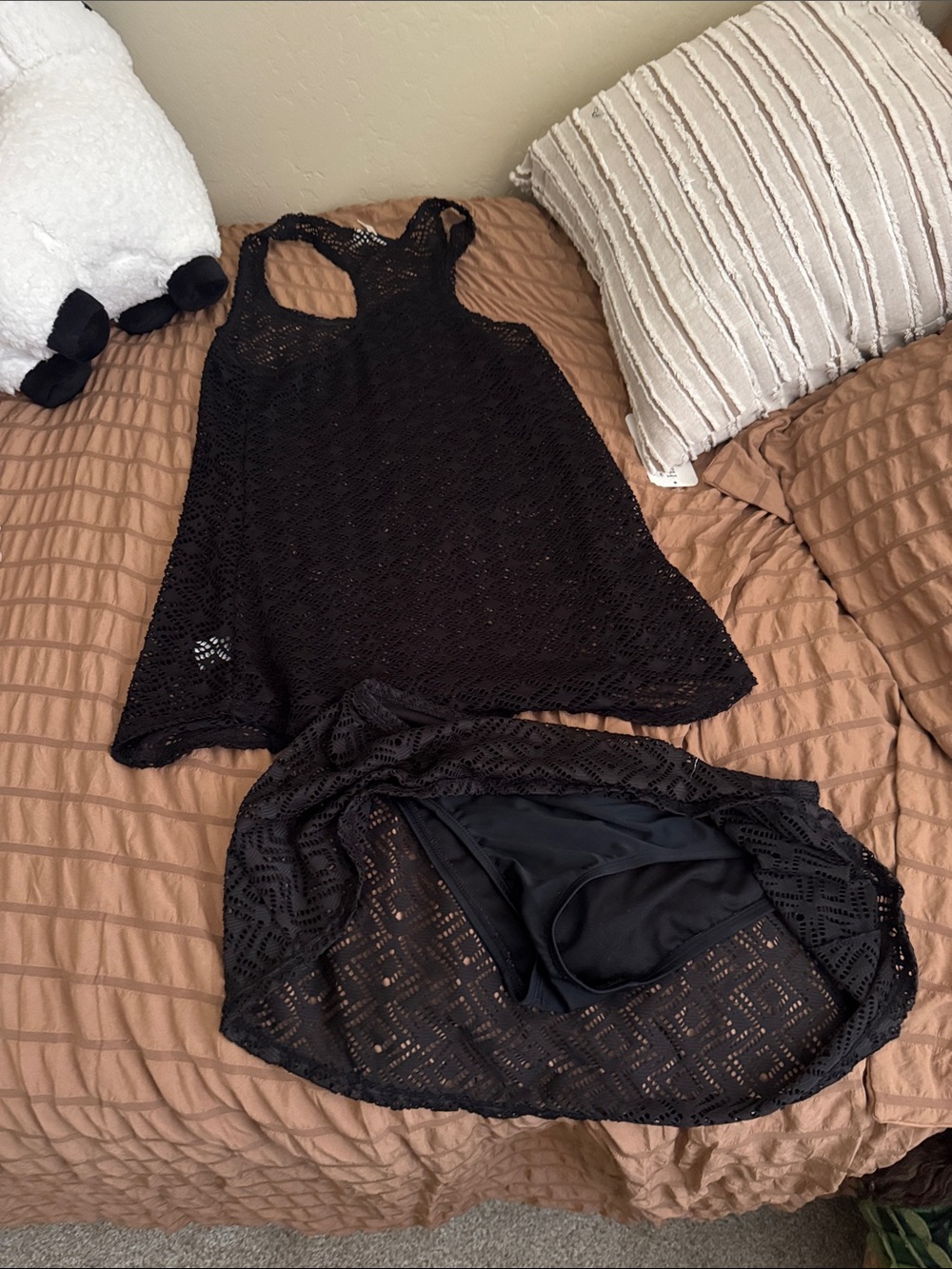 Black swim suits